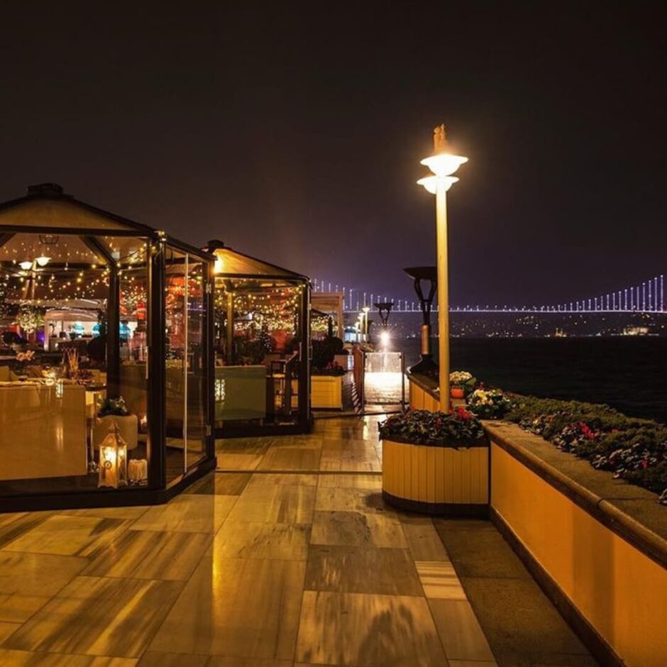 Four Seasons Bosphorus Hotel Beşiktaş İstanbul Yılbaşı Programı