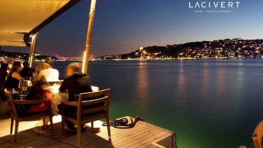 Lacivert Restaurant Anadolu Hisarı Beykoz İstanbul Yılbaşı Programı